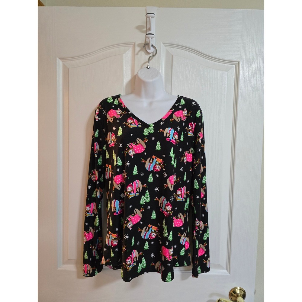 Lazy Day Sloth Christmas Trees Long Sleeve V‎ Neck Top Shirt XXL 2X /0308